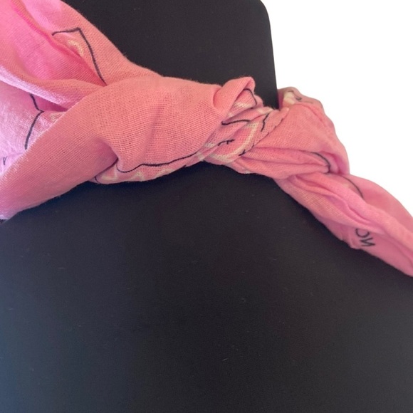 Fringed Rhinestone Decorative Pink Bandana - Picture 8 of 10